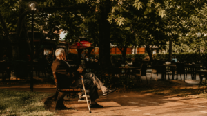 7 Everyday Benefits of a Power Lift Chair | THE LIVE YOUNG