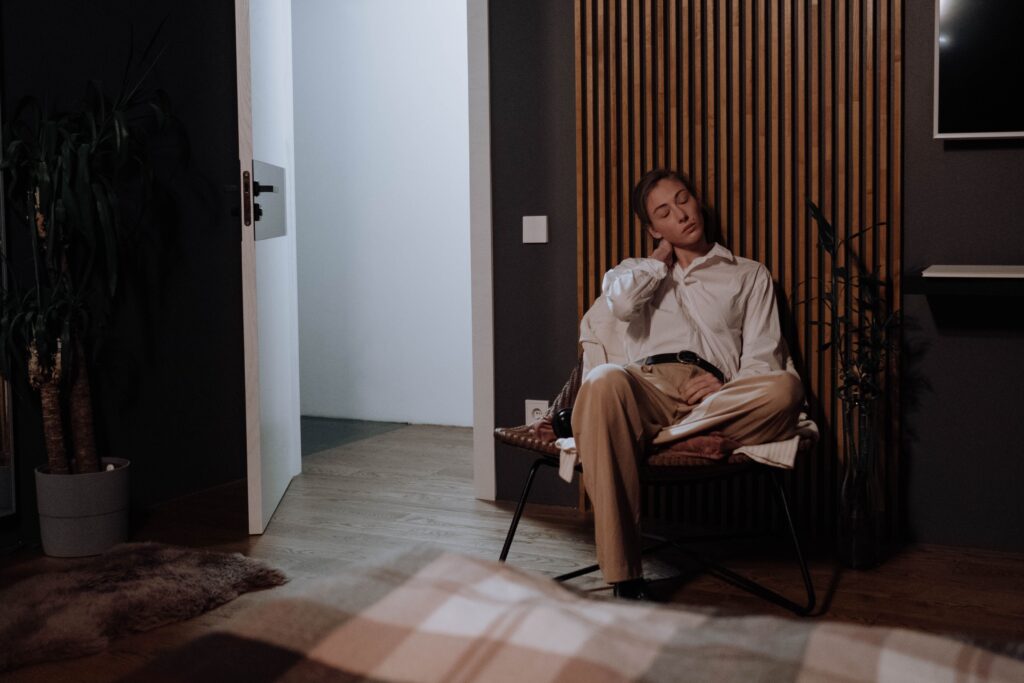 How Lift Chairs Reduce Caregiver Stress | THE LIVE YOUNG